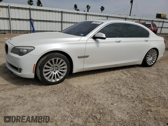 2012 BMW 7 Series 750Li xDrive with VIN WBAKC8C57CC436737, listed as a Copart auction lot 52068285 with 125,582 mi miles and Salvage Title. Bid and sale history available at carsss.com. Image 1.