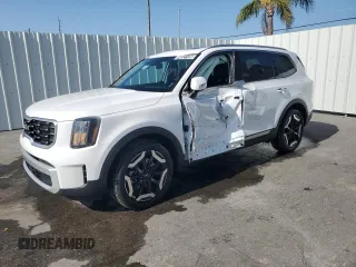 2025 Kia Telluride S z VIN 5XYP6DGC3SG589210, wystawiony jako Copart lot #54527135 z przebiegiem 6081 mil mil oraz Nie do naprawy. Historia ofert i sprzedaży dostępna na DreamBid. Obrazek 1.