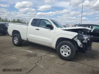 2024 Nissan Frontier S with VIN 1N6ED1CL8RN661147, listed as a Copart auction lot 53340165 with 27,427 mi miles and Clean Title. Bid and sale history available at carsss.com. Image 4.