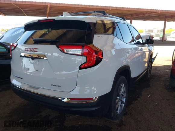 2024 GMC Terrain SLT z VIN 3GKALVEGXRL147137, wystawiony jako IAAI lot #42160943 z przebiegiem 21 862 mil mil oraz . Historia ofert i sprzedaży dostępna na DreamBid. Obrazek 4.