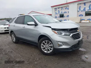 2020 Chevrolet Equinox LT with VIN 3GNAXKEV5LL257220, listed as a IAAI auction lot 40481603 with 51,967 mi miles. Bid and sale history available at carsss.com. Image 1.
