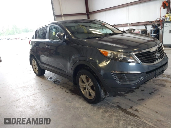 2012 Kia Sportage LX z VIN KNDPBCA23C7217340, wystawiony jako IAAI lot #42299191 z przebiegiem 150 577 mil mil oraz . Historia ofert i sprzedaży dostępna na DreamBid. Obrazek 1.