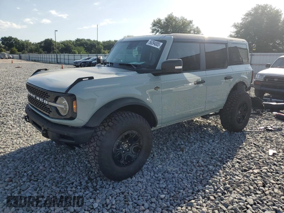 2024 Ford Bronco Wildtrak with VIN 1FMEE2BPXRLB16732, listed as a Copart auction lot 56394005 with 8,428 mi miles and Salvage title. Bid and sale history available at DreamBid. Image 1.
