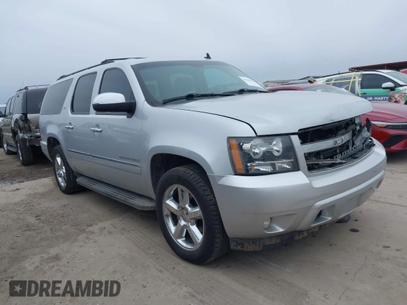 2013 Chevrolet Suburban LTZ with VIN 1GNSCKE02DR369777, listed as a IAAI auction lot 41565371 with 205,768 mi miles and . Bid and sale history available at DreamBid. Image 13.