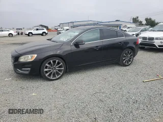 2015 Volvo S60 T5 Drive-E Premier с VIN YV126MFK6F2334600, выставлен на аукционе Copart как лот 61436275 с пробегом 117 878 миль миль и Чистый • Clean title. История ставок и продаж доступна на DreamBid. Изображение 1.
