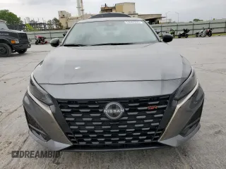 2024 Nissan Altima SR z VIN 1N4BL4CV4RN373434, wystawiony jako Copart lot #53580295 z przebiegiem 21 087 mil mil oraz Szkoda całkowita • Salvage title. Historia ofert i sprzedaży dostępna na DreamBid. Obrazek 5.