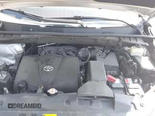2018 Toyota Highlander SE z VIN 5TDJZRFH8JS526290, wystawiony jako IAAI lot #42393316 z przebiegiem 69 650 mil mil oraz . Historia ofert i sprzedaży dostępna na DreamBid. Obrazek 10.