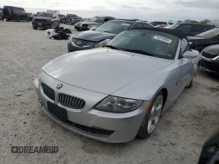 2006 BMW Z4 3.0si with VIN 4USBU53506LW92246, listed as a Copart auction lot 76310894 with 0 mi miles and Non Repairable. Bid and sale history available at carsss.com. Image 1.