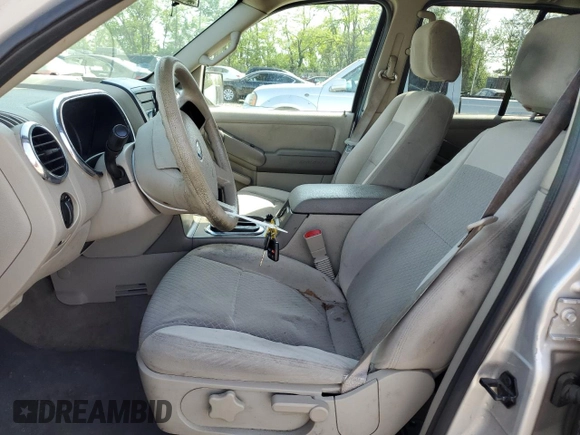 2006 Ford Explorer XLS with VIN 1FMEU72E86UB48373, listed as a Copart auction lot 55257105 with 247,077 mi miles and Salvage title. Bid and sale history available at DreamBid. Image 7.
