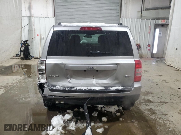 2015 Jeep Patriot High Altitude with VIN 1C4NJRFB4FD109191, listed as a Copart auction lot 45223165 with 98,352 mi miles and Salvage title. Bid and sale history available at DreamBid. Image 6.