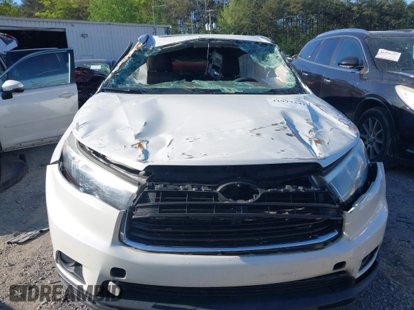 2016 Toyota Highlander XLE z VIN 5TDKKRFH9GS172801, wystawiony jako IAAI lot #41977342 z przebiegiem 224 275 mil mil oraz . Historia ofert i sprzedaży dostępna na DreamBid. Obrazek 11.