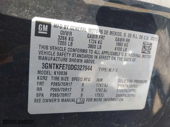 2013 Chevrolet Avalanche LT with VIN 3GNTKFE70DG327944, listed as a IAAI auction lot 41796377 with 120,922 mi miles. Bid and sale history available at carsss.com. Image 9.