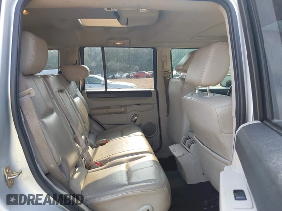 2007 Jeep Commander Limited с VIN 1J8HH58277C547850, выставлен на аукционе IAAI как лот 42387730 с пробегом 214 538 миль миль и . История ставок и продаж доступна на DreamBid. Изображение 8.