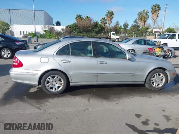 2004 Mercedes-Benz E 320 with VIN WDBUF65J84A487595, listed as a IAAI auction lot 41993629 with 212,359 mi miles and . Bid and sale history available at carsss.com. Image 13.