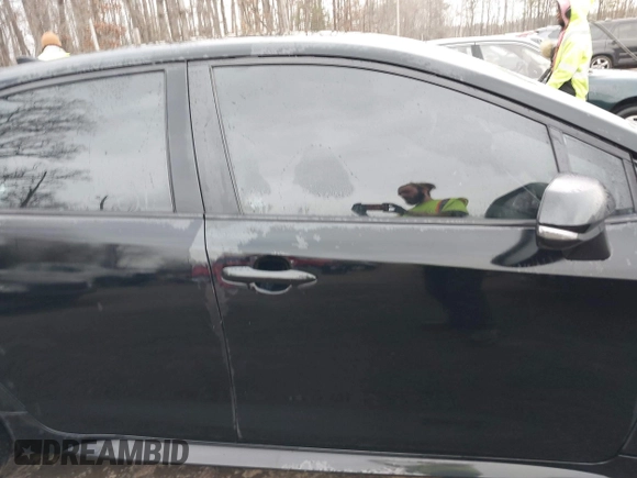 2023 Toyota Corolla SE with VIN 5YFS4MCE6PP160556, listed as a IAAI auction lot 41576922 with 55,318 mi miles and . Bid and sale history available at DreamBid. Image 13.
