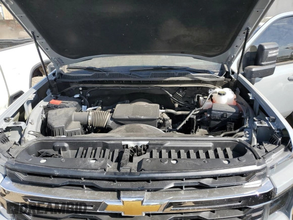 2024 Chevrolet Silverado 3500HD LT with VIN 1GC4YTE73RF312566, listed as a Copart auction lot 72961704 with 6,089 mi miles and Salvage Title. Bid and sale history available at carsss.com. Image 11.