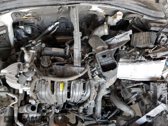 2019 Hyundai Santa Fe Ultimate z VIN 5NMS5CADXKH113289, wystawiony jako Copart lot #53399905 z przebiegiem 101 697 mil mil oraz Szkoda całkowita • Salvage title. Historia ofert i sprzedaży dostępna na DreamBid. Obrazek 12.