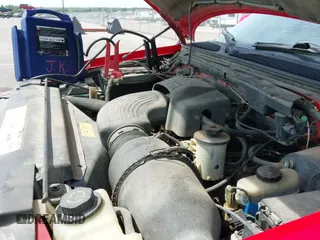 2002 Ford F-150 XLT с VIN 1FTRW08L92KE32145, выставлен на аукционе IAAI как лот 43042772 с пробегом Не указан миль и . История ставок и продаж доступна на DreamBid. Изображение 12.