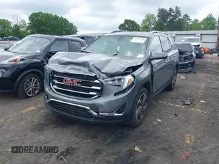 2020 GMC Terrain SLT z VIN 3GKALPEV1LL248133, wystawiony jako IAAI lot #42139745 z przebiegiem 119 301 mil mil oraz . Historia ofert i sprzedaży dostępna na DreamBid. Obrazek 17.