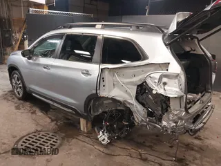 2024 Subaru Ascent Touring z VIN 4S4WMAWD0R3427104, wystawiony jako IAAI lot #42256127 z przebiegiem 1 461 mil mil oraz . Historia ofert i sprzedaży dostępna na DreamBid. Obrazek 3.