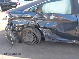2020 Honda Civic LX z VIN 19XFC2F69LE203697, wystawiony jako IAAI lot #41608520 z przebiegiem 46 735 mil mil oraz . Historia ofert i sprzedaży dostępna na DreamBid. Obrazek 6.