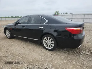 2011 Lexus LS 460 z VIN JTHCL5EF9B5012473, wystawiony jako Copart lot #62384625 z przebiegiem 166 149 mil mil oraz Czysty tytuł • Clean title. Historia ofert i sprzedaży dostępna na DreamBid. Obrazek 2.
