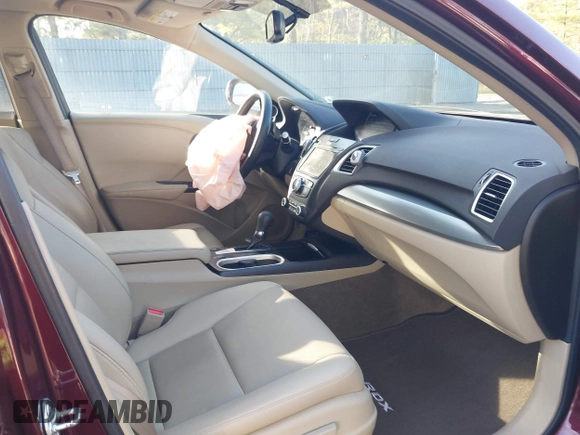 2018 Acura RDX Technology with VIN 5J8TB4H51JL021939, listed as a IAAI auction lot 42119140 with 101,322 mi miles and . Bid and sale history available at carsss.com. Image 5.