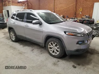 2018 Jeep Cherokee Latitude Plus z VIN 1C4PJLLB7JD590136, wystawiony jako Copart lot #64295715 z przebiegiem 143 699 mil mil oraz Szkoda całkowita • Salvage title. Historia ofert i sprzedaży dostępna na DreamBid. Obrazek 4.