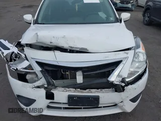 2019 Nissan Versa SV z VIN 3N1CN7AP1KL851669, wystawiony jako IAAI lot #40846171 z przebiegiem 144 652 mil mil oraz . Historia ofert i sprzedaży dostępna na DreamBid. Obrazek 6.