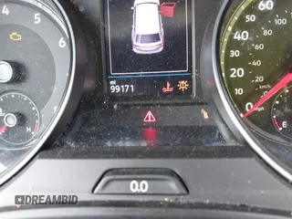 2021 Volkswagen Atlas SE z VIN 1V2HR2CA0MC543876, wystawiony jako IAAI lot #41598298 z przebiegiem 99 171 mil mil oraz . Historia ofert i sprzedaży dostępna na DreamBid. Obrazek 16.