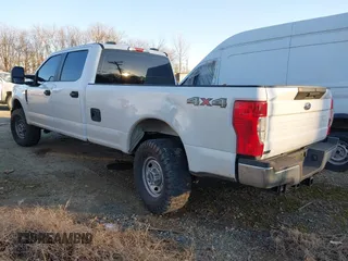 2021 Ford Super Duty F-250 SRW XL with VIN 1FT7W2B6XMED85909, listed as a IAAI auction lot 41154972 with 78,192 mi miles. Bid and sale history available at carsss.com. Image 3.