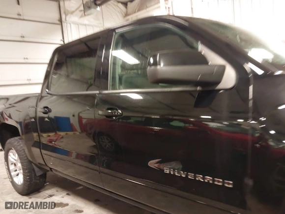 2015 Chevrolet Silverado 1500 LT with VIN 3GCUKREC3FG273442, listed as a IAAI auction lot 41411144 with NaN miles. Bid and sale history available at carsss.com. Image 14.