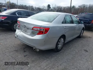 2012 Toyota Camry L with VIN 4T1BF1FK8CU071560, listed as a IAAI auction lot 38211313 with 123,274 mi miles. Bid and sale history available at carsss.com. Image 4.