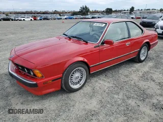 1988 BMW M6 z VIN WBAEE1416J2561063, wystawiony jako Copart lot #46515285 z przebiegiem 142 740 mil mil oraz Czysty tytuł • Clean title. Historia ofert i sprzedaży dostępna na DreamBid. Obrazek 1.