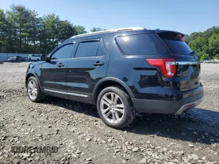 2017 Ford Explorer XLT with VIN 1FM5K8D82HGC17014, listed as a Copart auction lot 60517145 with 110,254 mi miles and Salvage title. Bid and sale history available at DreamBid. Image 2.