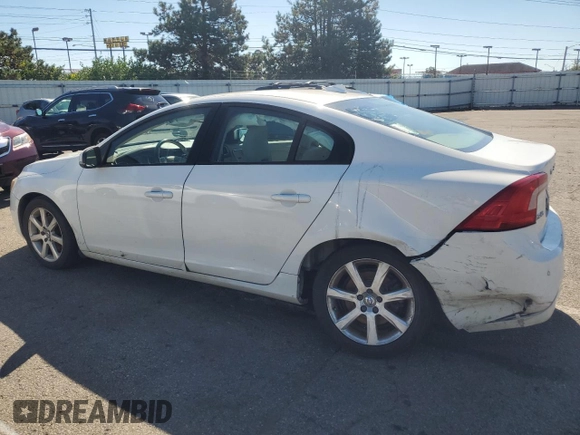 2016 Volvo S60 T5 Drive-E z VIN YV126MFJ9G2408228, wystawiony jako Copart lot #74329484 z przebiegiem 159 547 mil mil oraz Czysty tytuł • Clean title. Historia ofert i sprzedaży dostępna na DreamBid. Obrazek 2.