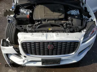 2022 Jaguar F-Pace with VIN SADCK2EX3NA698232, listed as a Copart auction lot 58552985 with 24,413 mi miles and Salvage title. Bid and sale history available at DreamBid. Image 12.