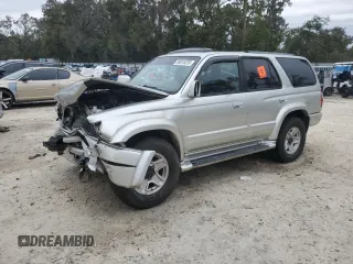 2000 Toyota 4Runner Limited with VIN JT3GN87R1Y0161184, listed as a Copart auction lot 89015235 with 108,282 mi miles and Salvage Title. Bid and sale history available at DreamBid. Image 1.