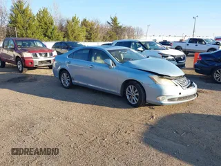 2010 Lexus ES 330 with VIN JTHBK1EG4A2401912, listed as a IAAI auction lot 41225063 with 171,678 mi miles and . Bid and sale history available at DreamBid. Image 1.