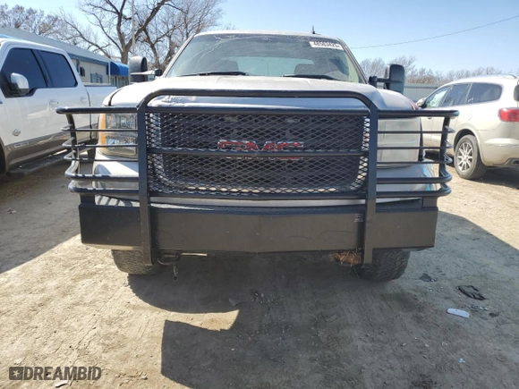 2008 GMC Sierra 2500HD SLE1 with VIN 1GTHK23698F176529, listed as a Copart auction lot 48583425 with 355,814 mi miles and Salvage Title. Bid and sale history available at carsss.com. Image 5.