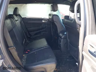 2018 Jeep Grand Cherokee Laredo E with VIN 1C4RJFAG2JC420927, listed as a IAAI auction lot 41962579 with 90,898 mi miles. Bid and sale history available at carsss.com. Image 8.