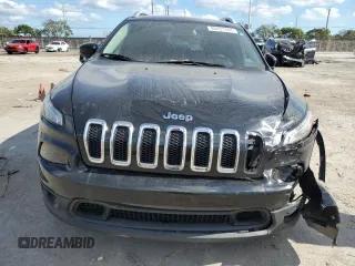2016 Jeep Cherokee Altitude with VIN 1C4PJLCB0GW319884, listed as a Copart auction lot 85431444 with 98,357 mi miles and Salvage Title. Bid and sale history available at carsss.com. Image 5.