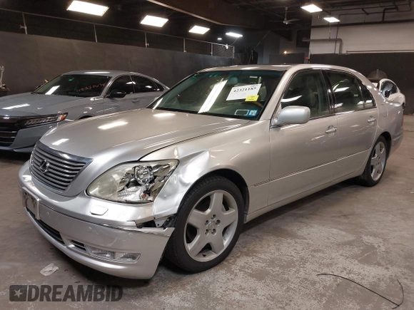 2004 Lexus LS 430 z VIN JTHBN36F840154239, wystawiony jako IAAI lot #42321185 z przebiegiem 117 073 mil mil oraz . Historia ofert i sprzedaży dostępna na DreamBid. Obrazek 2.