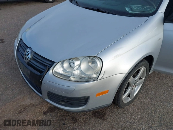 2010 Volkswagen Jetta Wolfsburg Edition with VIN 3VWRJ7AJ5AM049081, listed as a IAAI auction lot 41765760 with 123,621 mi miles and . Bid and sale history available at DreamBid. Image 6.