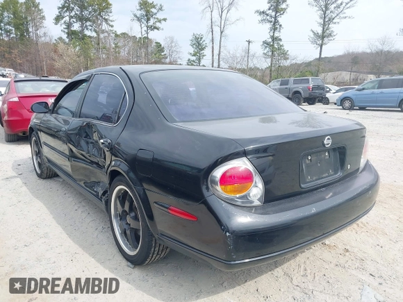 2002 Nissan Maxima GLE z VIN JN1DA31D42T411097, wystawiony jako IAAI lot #41667218 z przebiegiem 213 560 mil mil oraz . Historia ofert i sprzedaży dostępna na DreamBid. Obrazek 3.