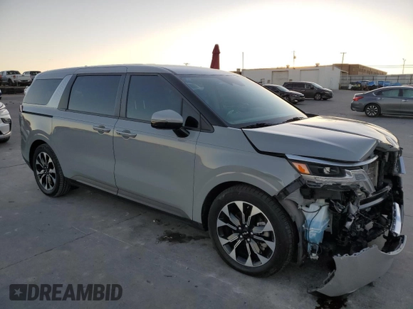 2022 Kia Carnival EX with VIN KNDNC5H34N6094901, listed as a Copart auction lot 80724774 with 40,291 mi miles and Salvage Title. Bid and sale history available at carsss.com. Image 4.