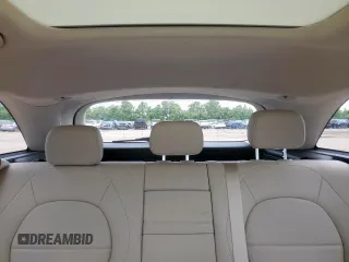 2019 Mercedes-Benz GLC 300 z VIN WDC0G4JB0KV157840, wystawiony jako Copart lot #63104085 z przebiegiem Nie podano mil oraz Szkoda całkowita • Salvage title. Historia ofert i sprzedaży dostępna na DreamBid. Obrazek 10.