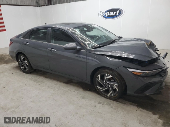 2025 Hyundai Elantra SEL Convenience with VIN KMHLS4DG3SU905006, listed as a Copart auction lot 51754915 with 10,054 mi miles and Clean Title. Bid and sale history available at DreamBid. Image 4.
