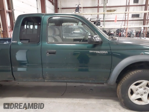 2003 Toyota Tacoma with VIN 5TEWN72N03Z166634, listed as a IAAI auction lot 41987641 with Not Provided miles. Bid and sale history available at carsss.com. Image 13.