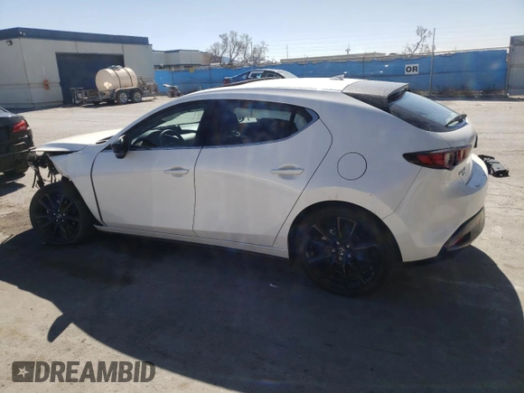 2021 Mazda Mazda3 Hatchback 2.5 Turbo with VIN JM1BPBJY6M1402741, listed as a Copart auction lot 41724113 with 0 mi miles. Bid and sale history available at carsss.com. Image 2.